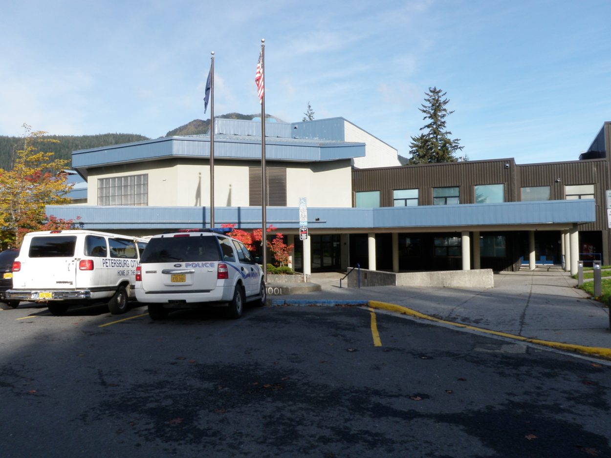 Alleged threats prompt lockdown in Petersburg