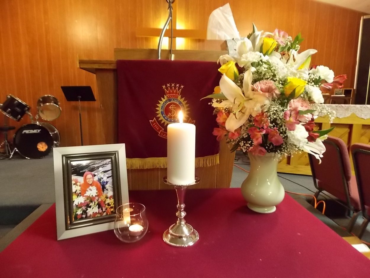 Petersburg chuch holds one of many vigils for Mackenzie Howard
