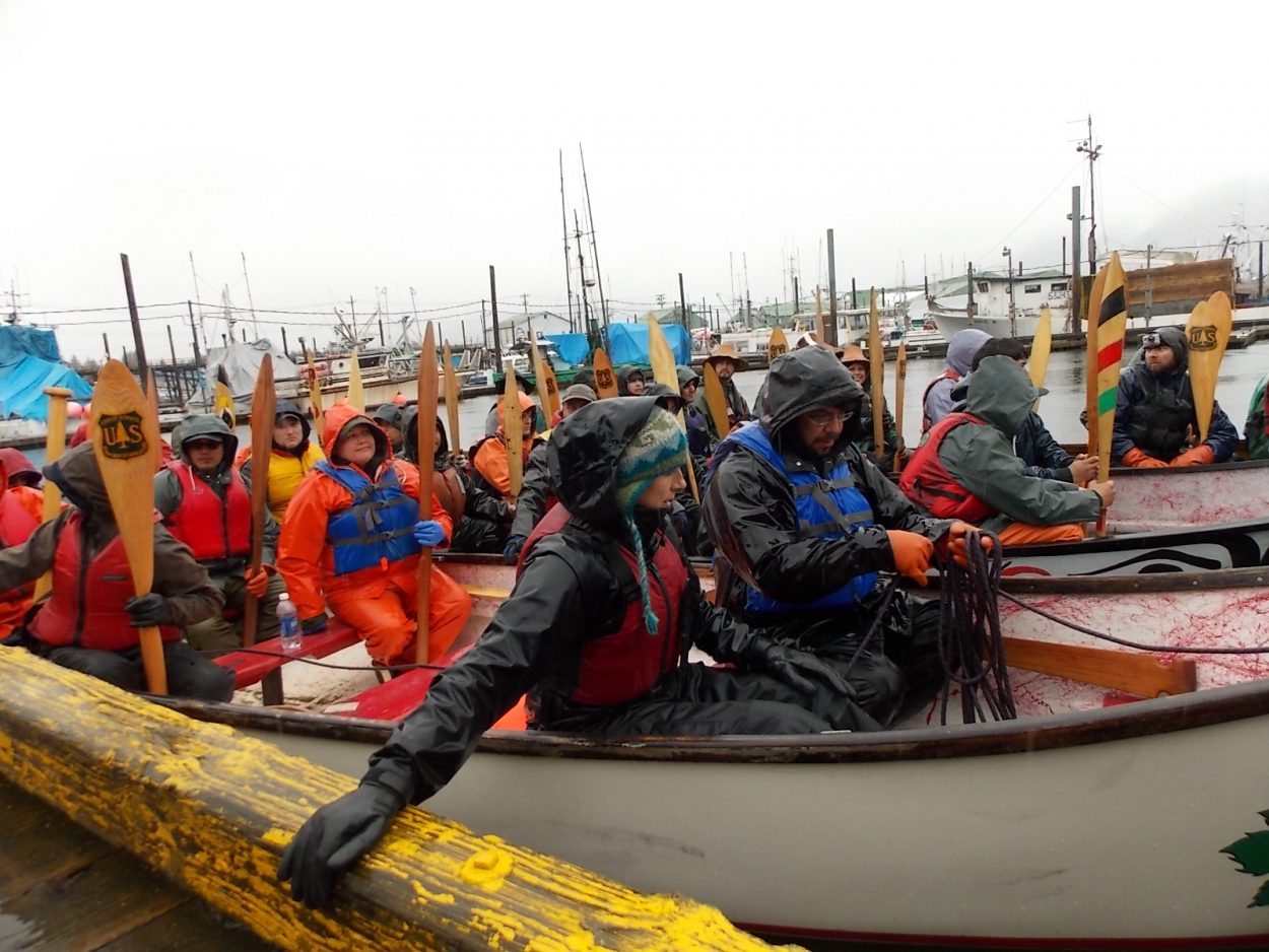 Canoes leave Petersburg for Wrangell