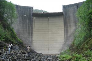 Southeast power agency plans to bond for dam raising