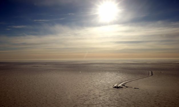 A small company prepares for challenges of Smith Bay oil field