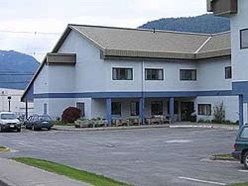 Petersburg’s reduced electrical rate still for schools only