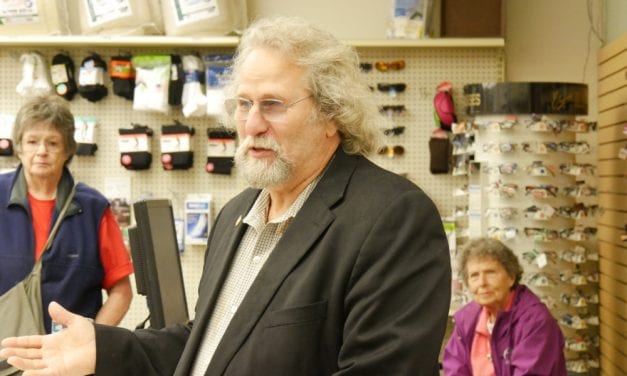 Governor signs pharmacy bill in Juneau