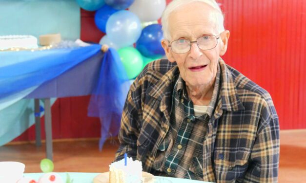 Audio postcard: Petersburg resident Art Hammer turns 100