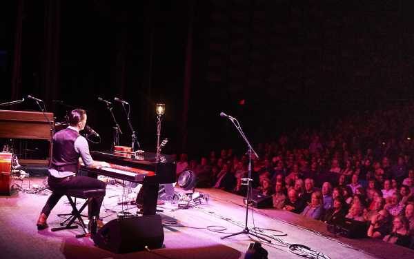 Toronto singer songwriter Royal Wood to perform in Petersburg Tuesday night