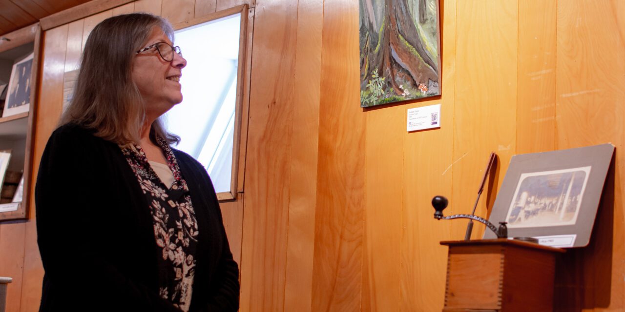 Portable art show comes to Petersburg
