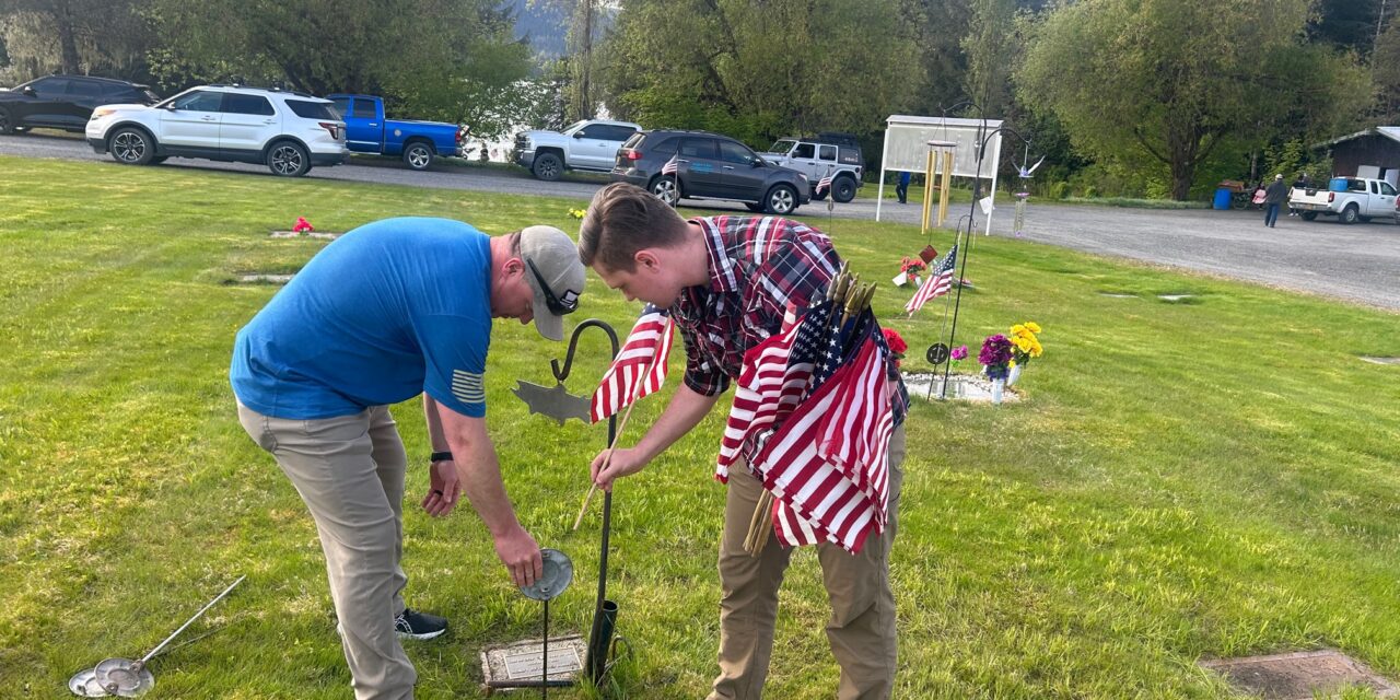 Volunteers prepare Petersburg’s cemetery for Memorial Day