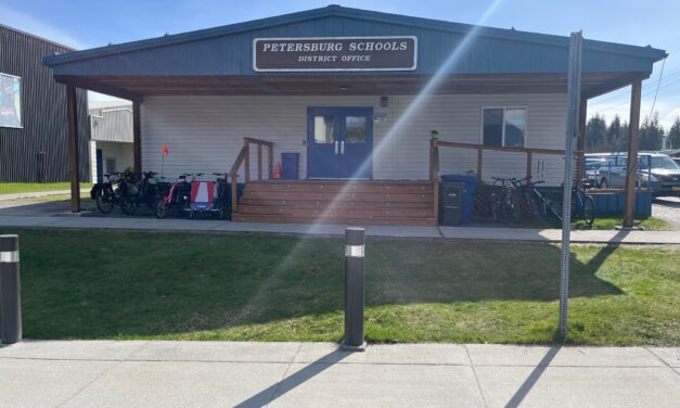Petersburg School District will join likely lawsuit against the state for lack of education funding