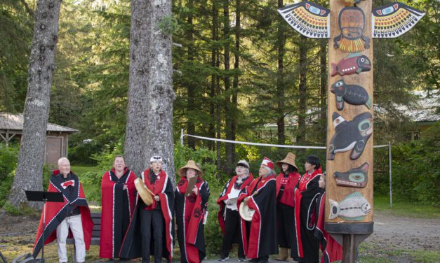 Hutli Pole welcomed at Sandy Beach Park