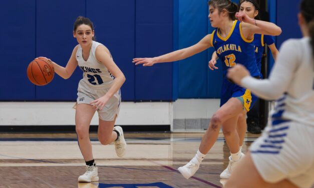Petersburg High School basketball teams compete in last home games