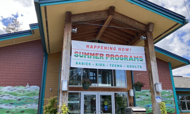 Petersburg’s public library is closing earlier on Mondays