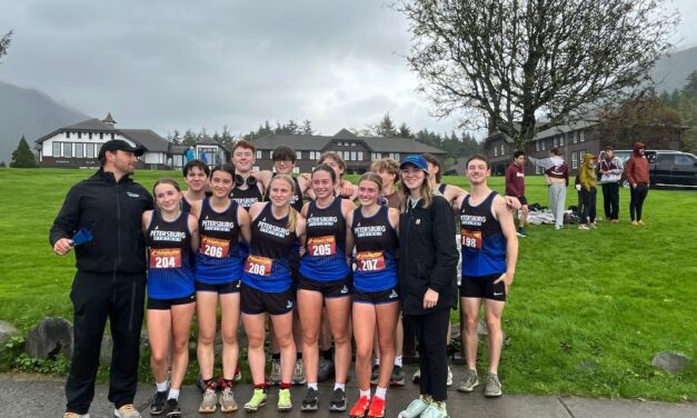 Petersburg High School cross country runners head to state after taking second place in regions