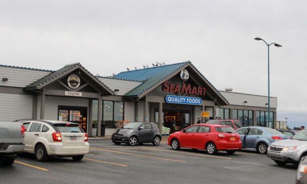 Sitka grocers announce plan to sell to Albertsons-Safeway