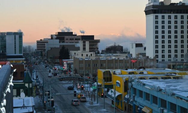 Anchorage braces for frigid temperatures, as National Weather Service issues cold weather advisory
