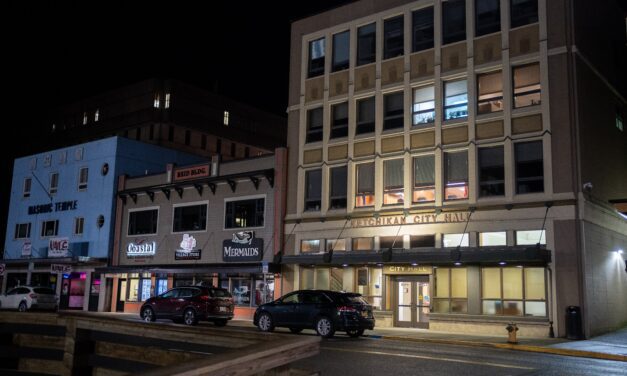 Acting city manager submits resignation