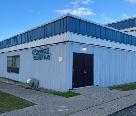 School union seeks higher pay, benefits for paraprofessionals