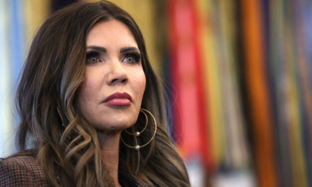 Trump fires Kristi Noem as DHS chief, names Sen. Markwayne Mullin to replace her