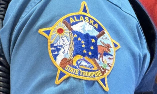 Alaska prosecutors accuse two Wasilla residents of more than 400 identity theft-related crimes