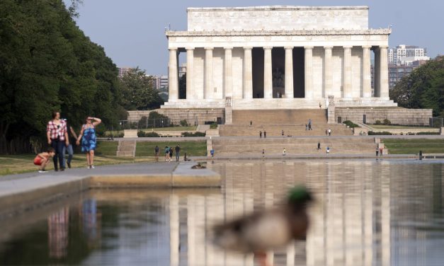 Nonprofit sues the federal government over plans to paint Lincoln Memorial Reflecting Pool blue