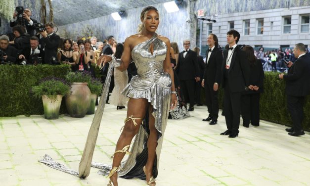 Serena Williams returns to tennis, announcing ‘next chapter’