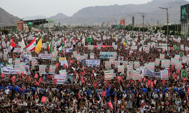 Amid U.S.-Iran war, Houthi rebels threaten to blockade another key strait