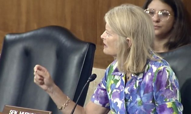 Sen. Murkowski’s ‘Landless’ bill passes through Senate Committee
