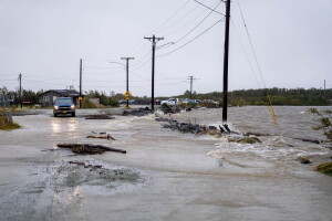 High winds bring mild to moderate flooding to Kuskokwim River and coastal communities