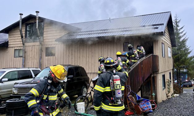 Friday morning fire damages an apartment unit in Petersburg